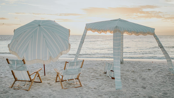 BEACH UMBRELLA